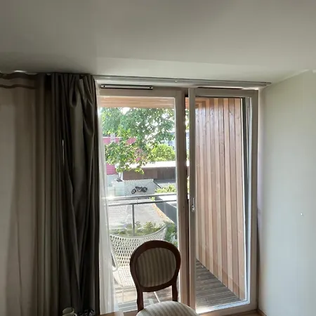 Aisa Street Apartman