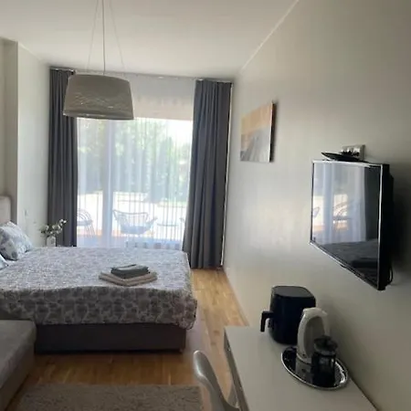 Aisa Street Appartement