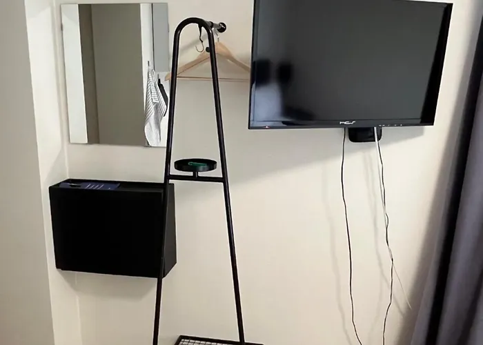 Aisa Street بارنو