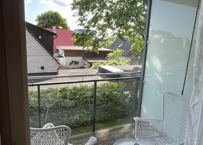 Aisa Street بارنو