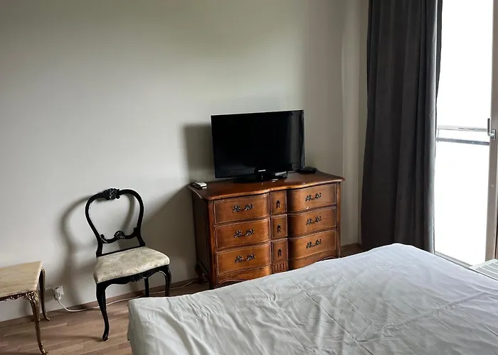 Aisa Street Apartment